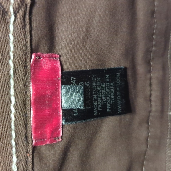 Dept pencil skirt.  In a well love condition - Picture 5 of 5